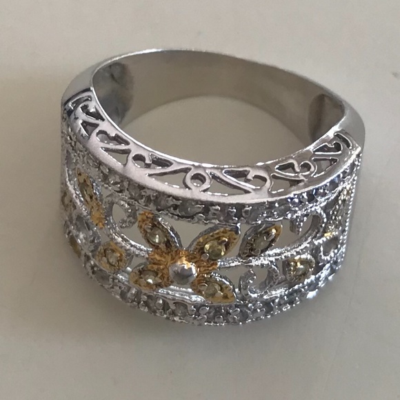 Unknown Jewelry - Butterfly Ring
